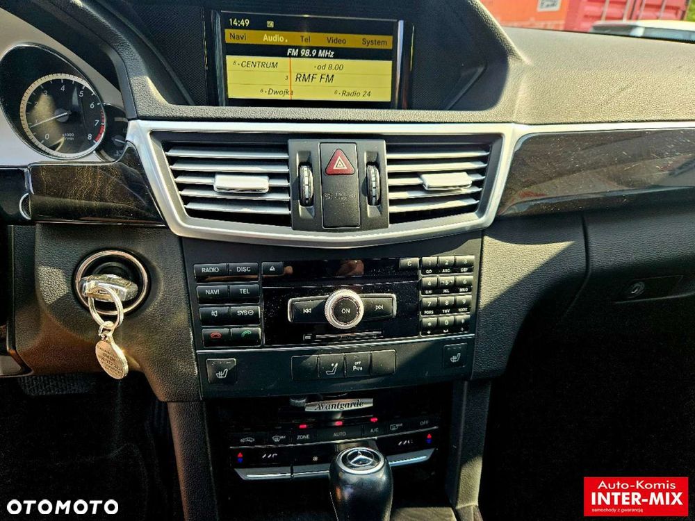 Mercedes-Benz Klasa E - 17