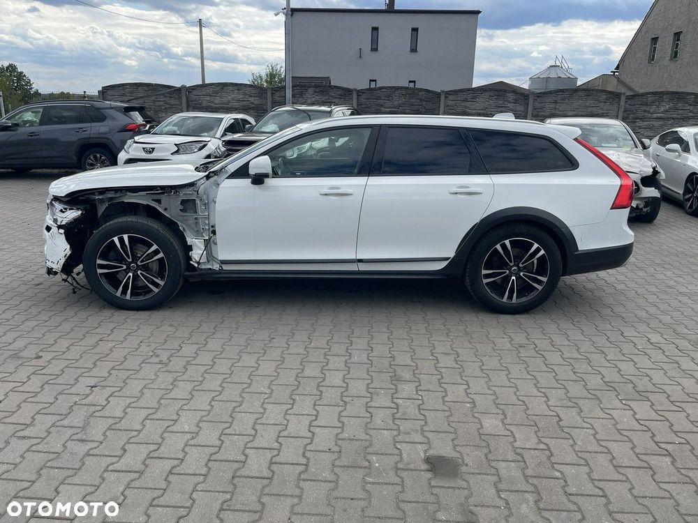 Volvo V90 Cross Country D4 AWD Geartronic - 5