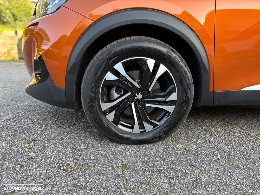 Peugeot e-2008 Allure - 10