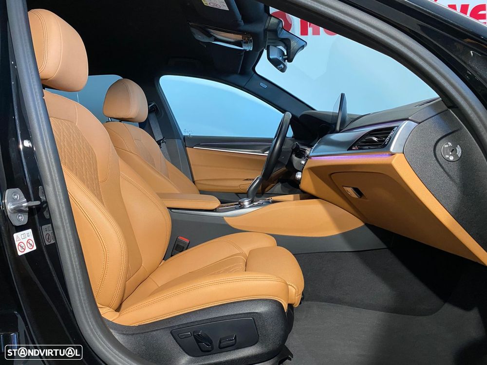 BMW 530 e Pack M - 8