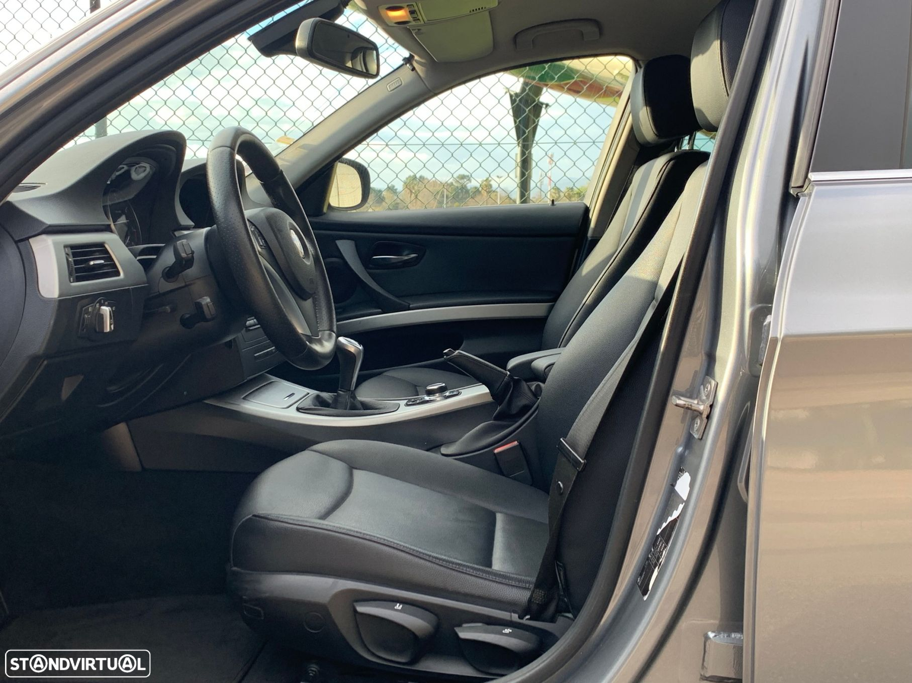 BMW 320 d Touring Navigation - 17