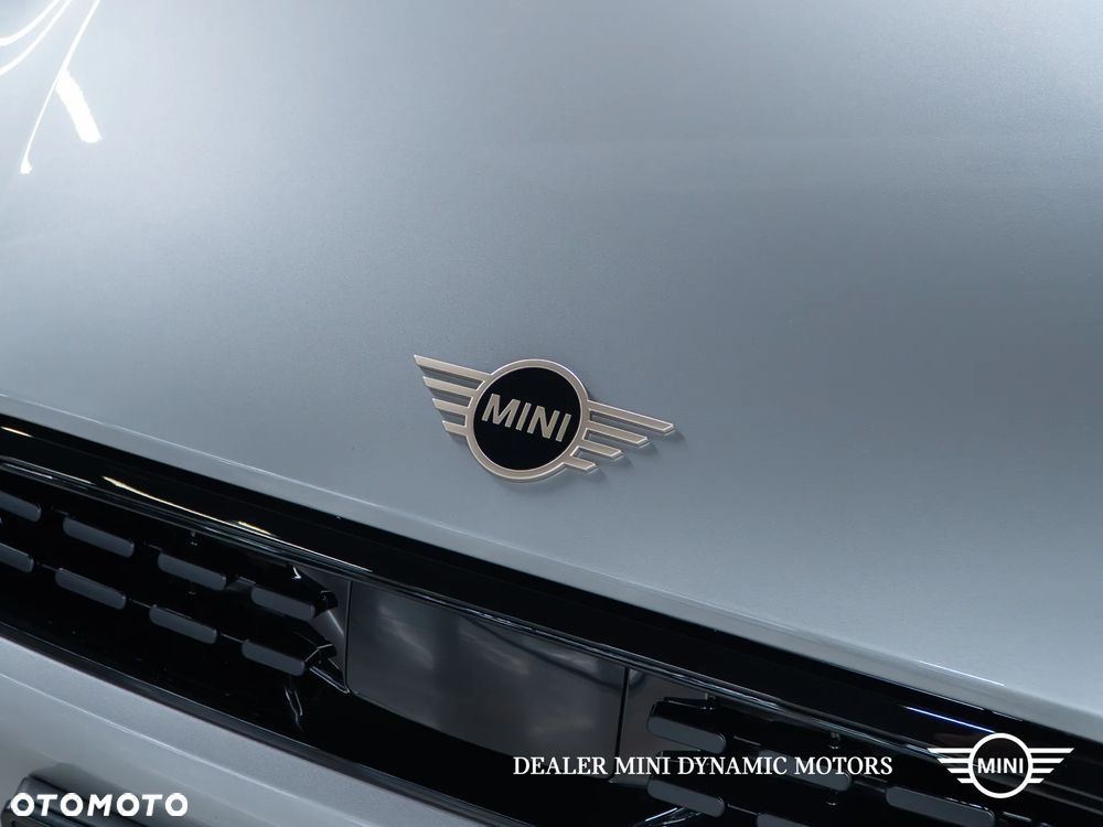 MINI Cooper C Essential Trim - 9