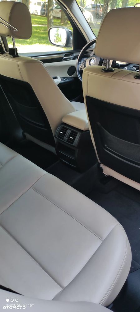 BMW X3 xDrive20d - 12