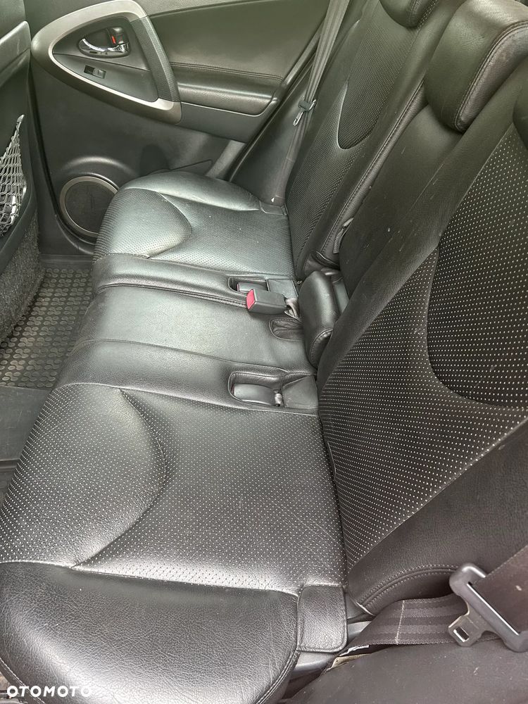Toyota RAV4 2.0 VVT-i Prestige - 6
