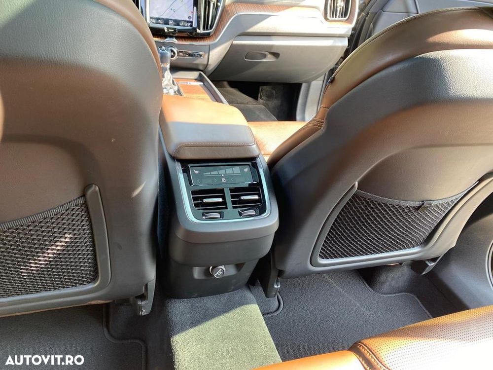 Volvo XC 60 D4 AWD Inscription - 17