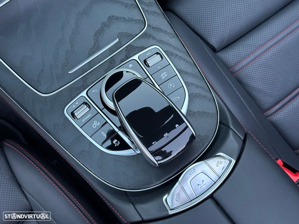 Mercedes-Benz E 53 AMG 4Matic+ - 41