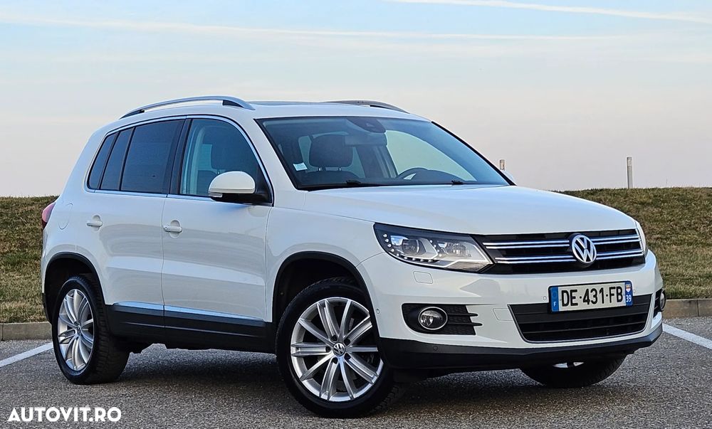 Volkswagen Tiguan 2.0 TDI DPF 4Motion BlueMotion Technology DSG Lounge Track & Style - 1