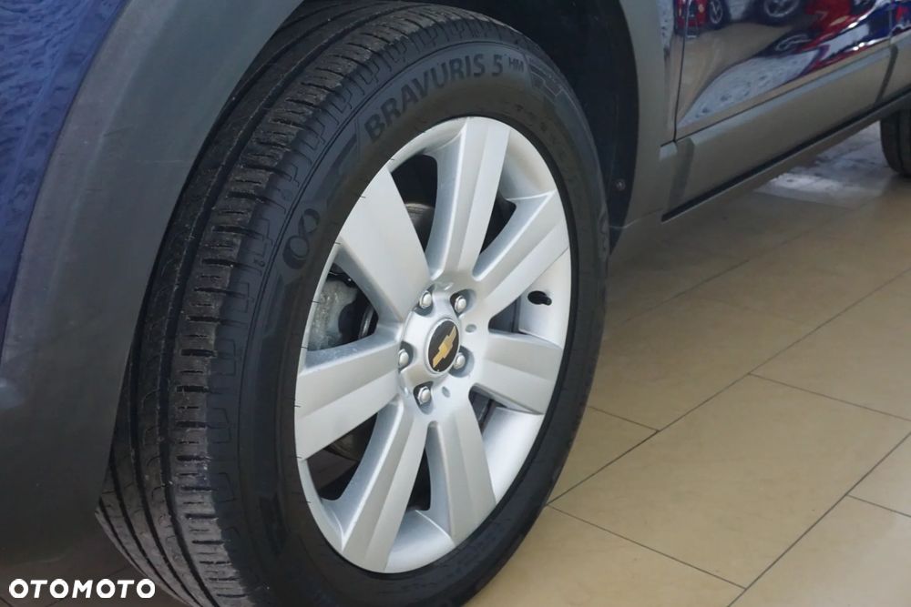 Chevrolet Captiva 2.0 4WD 7 Sitzer Automatik LT - 10