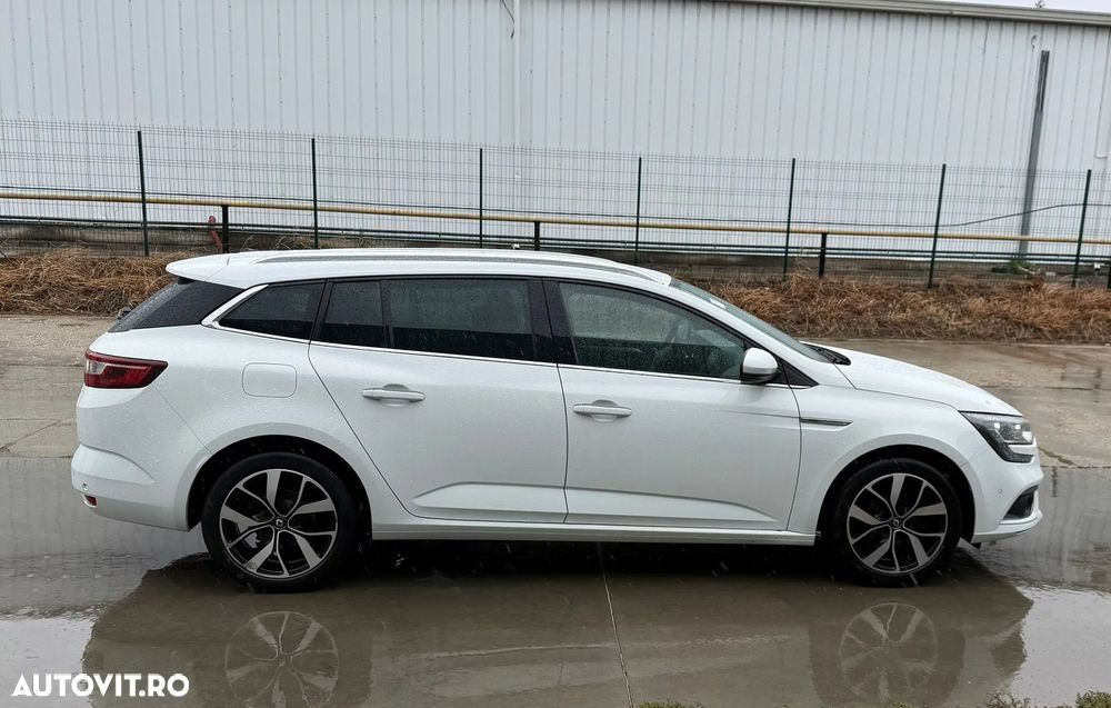 Renault Megane - 5