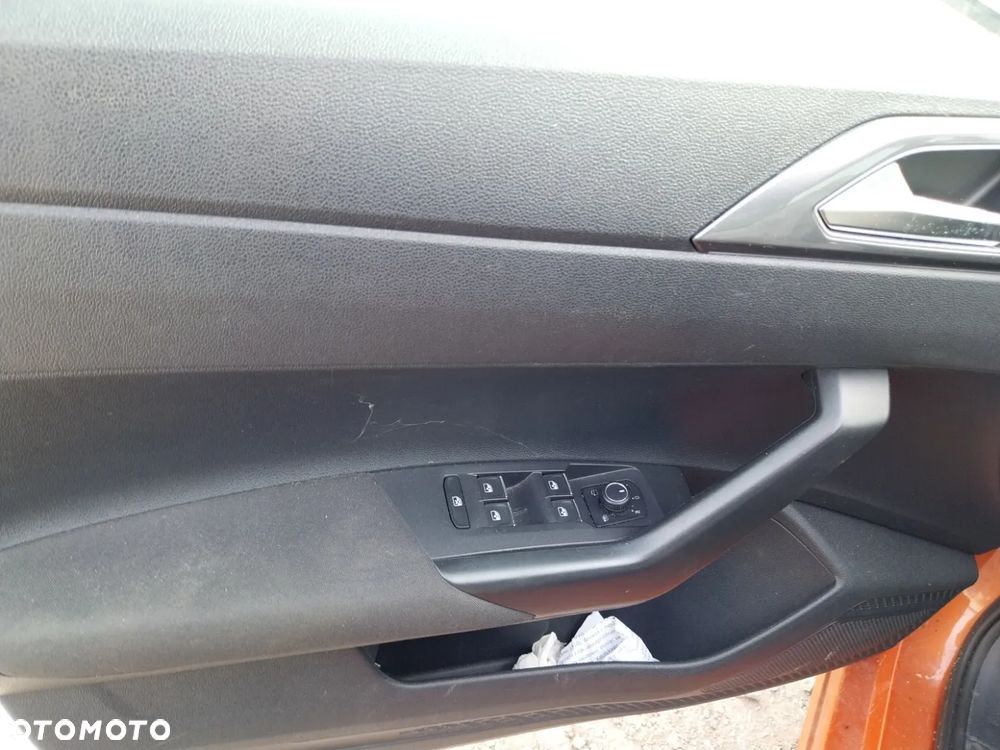 Volkswagen Polo 1.0 TSI Highline DSG - 15