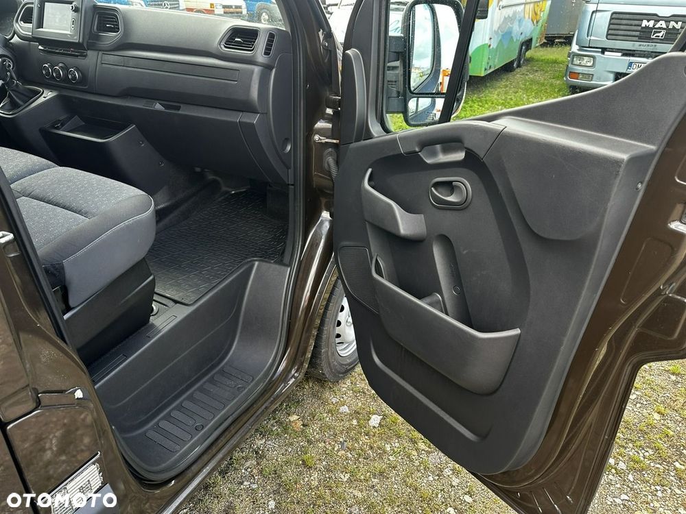 Opel Movano - 8