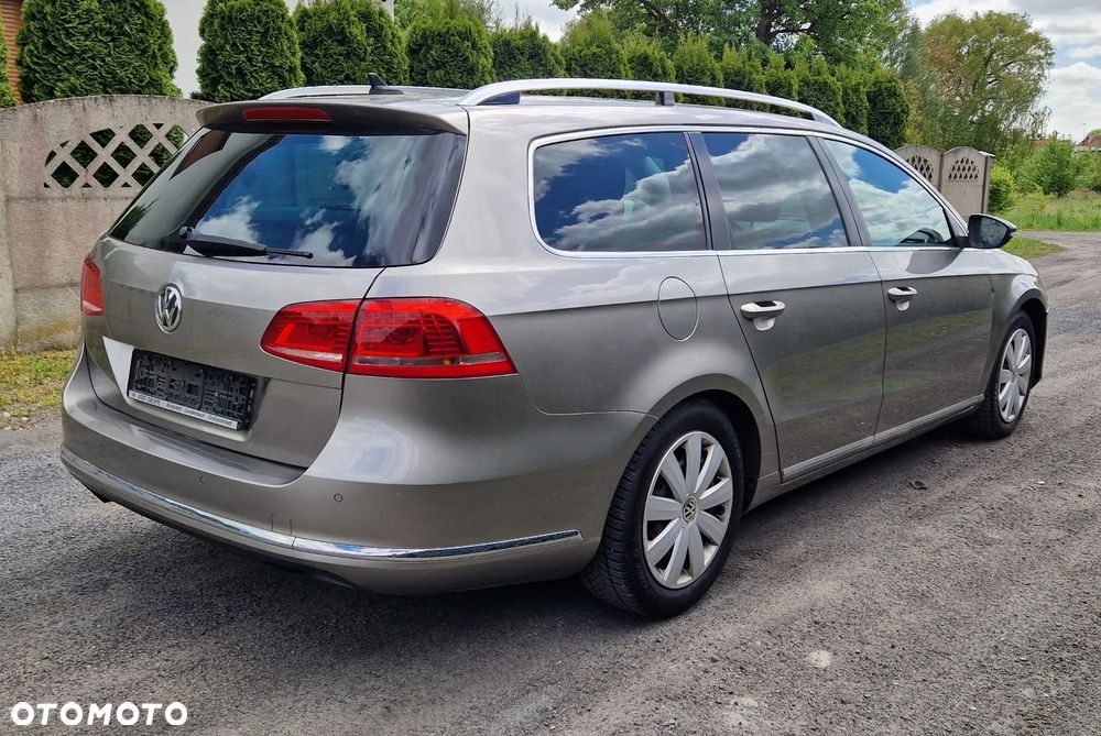 Volkswagen Passat 2.0 TDI Highline DSG - 1