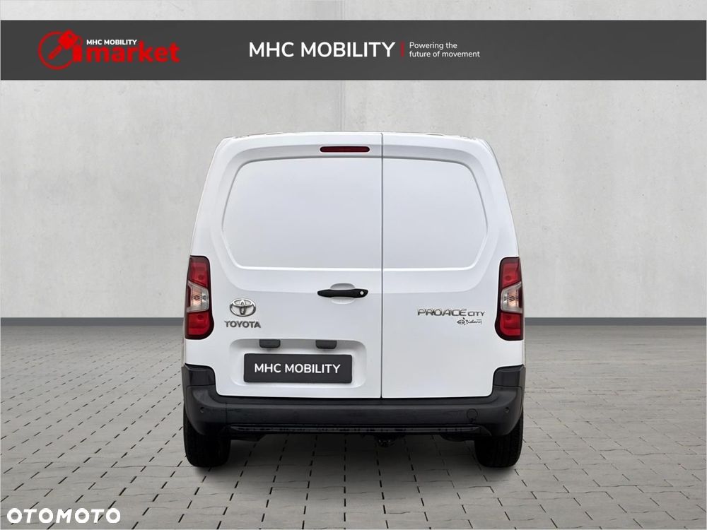 Toyota Proace City 1.2 D-4T 2,3t Active - 5