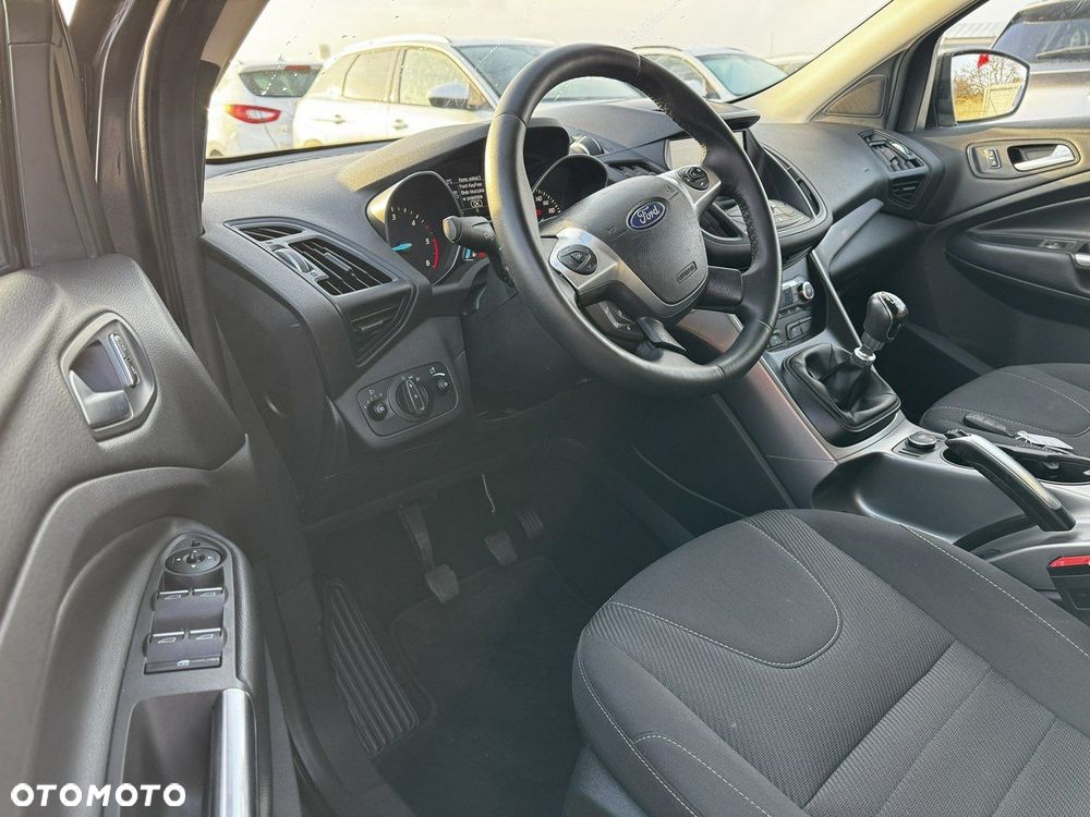 Ford Kuga 2.0 TDCi 4x2 Titanium - 11