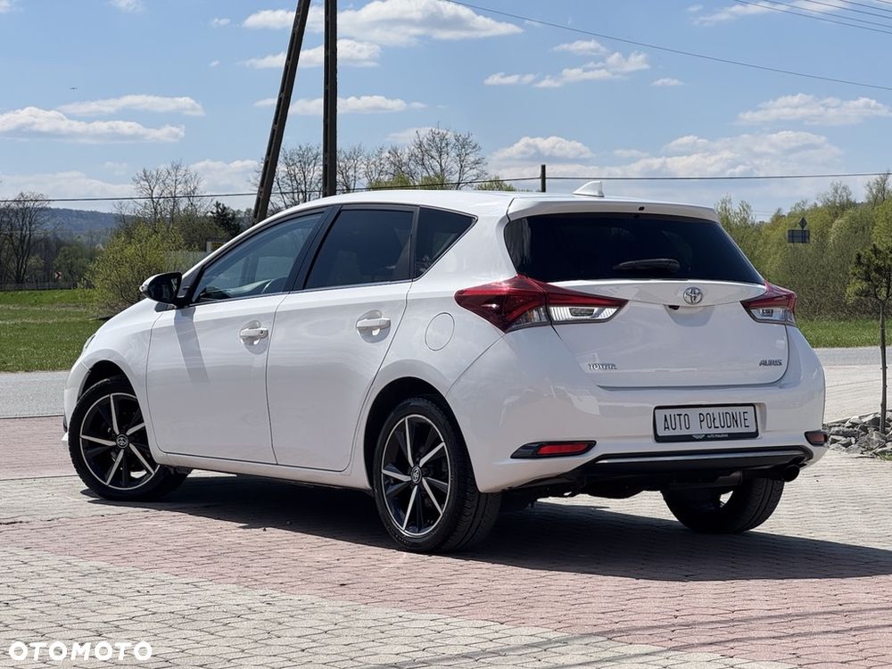 Toyota Auris 1.2 T Dynamic - 4