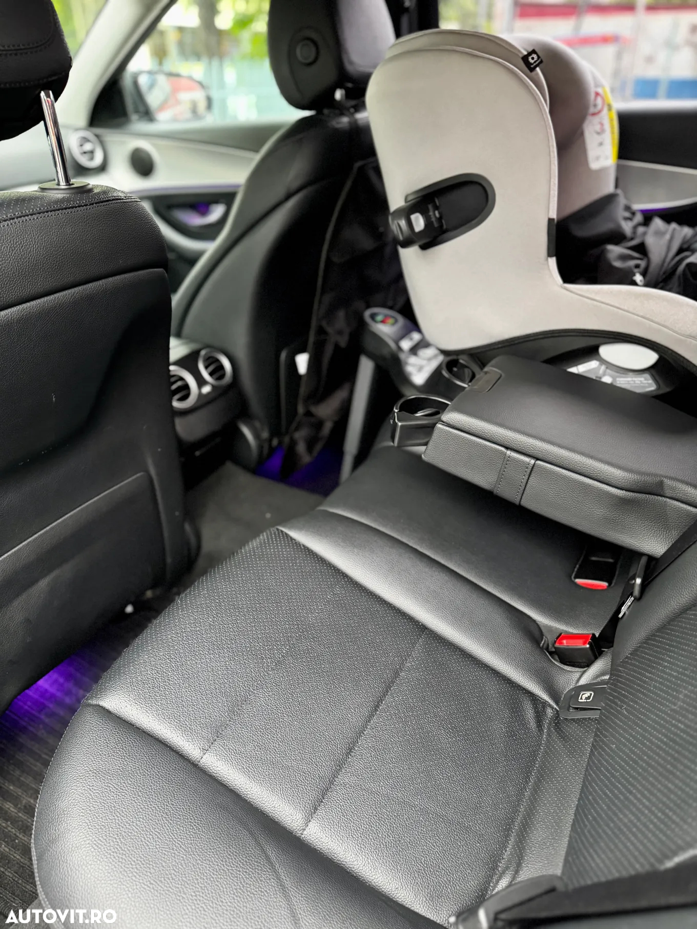 Mercedes-Benz E 220 d 9G-TRONIC Avantgarde - 13