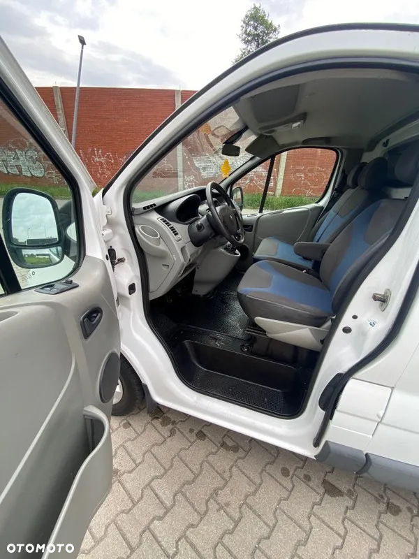 Opel Vivaro - 6