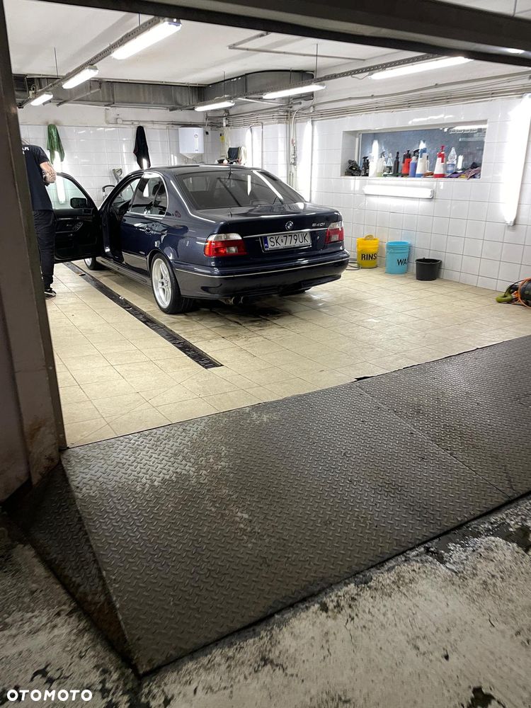 BMW Seria 5 - 12
