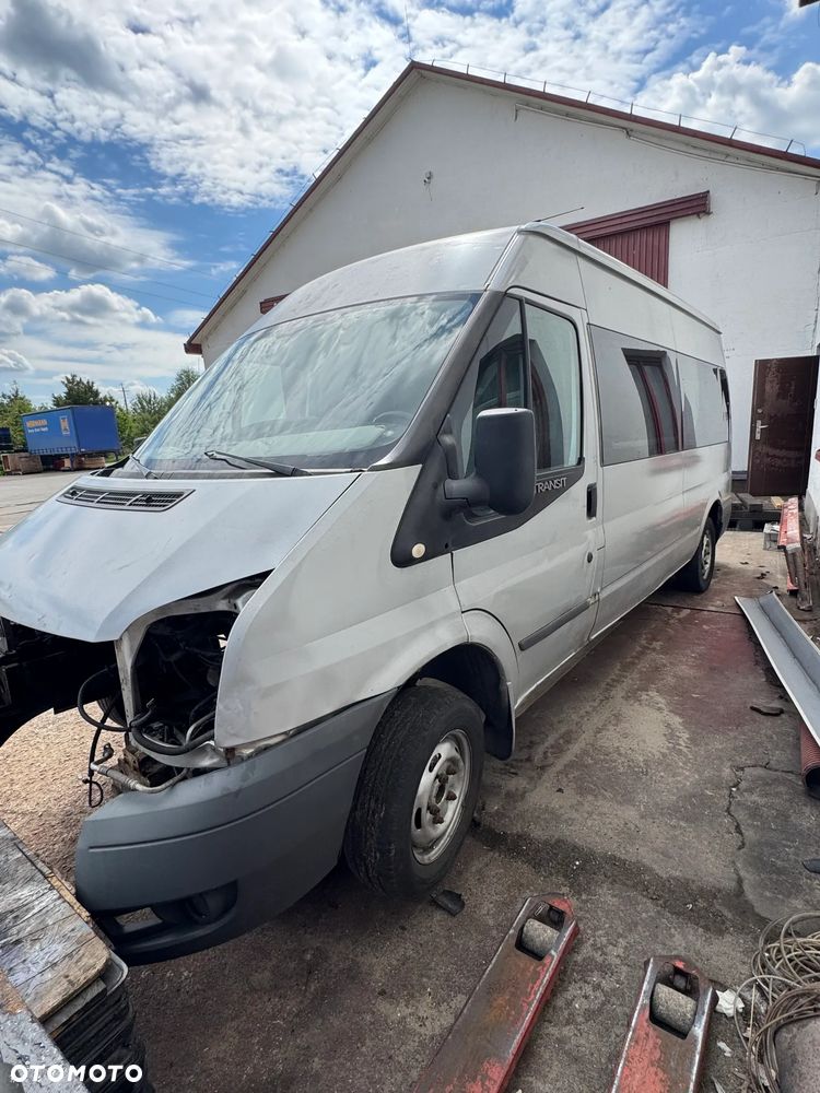 Ford Transit 350L - 3
