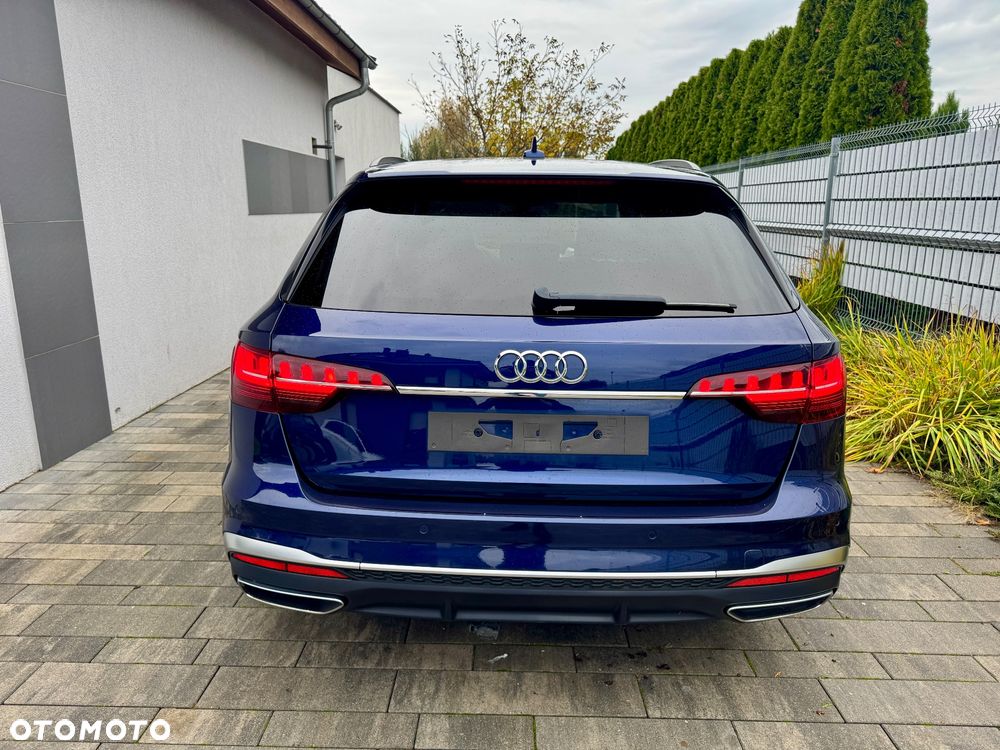 Audi A4 Avant - 11