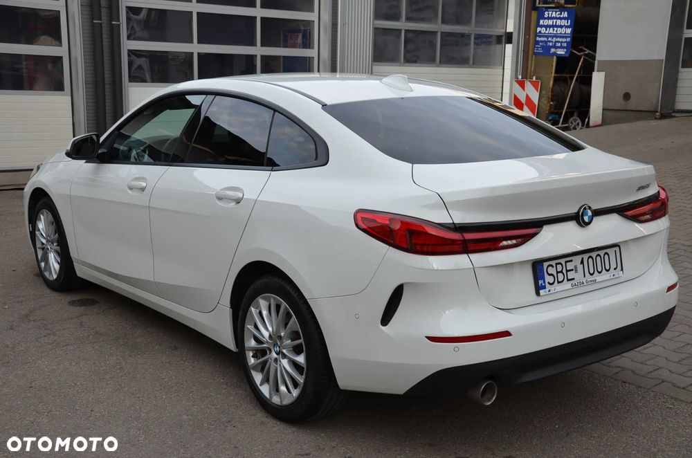 BMW Seria 2 218i Sport Line - 4