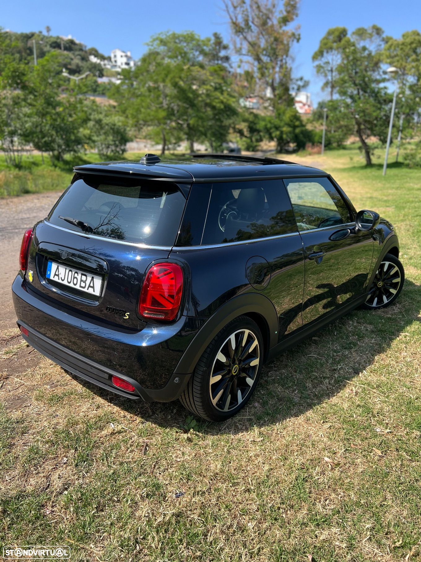 MINI 3 Portas Cooper SE - 1