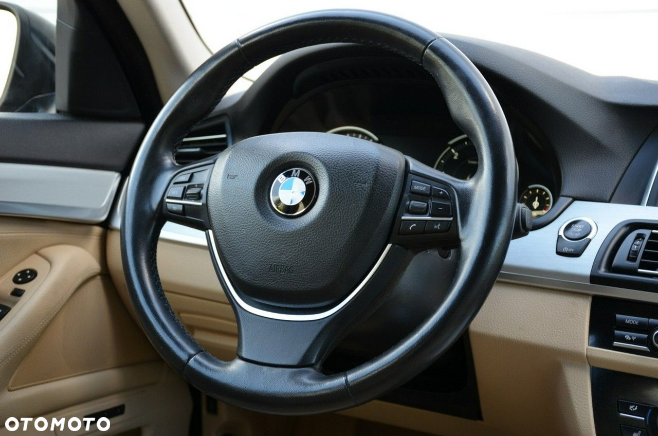 BMW Seria 5 - 33