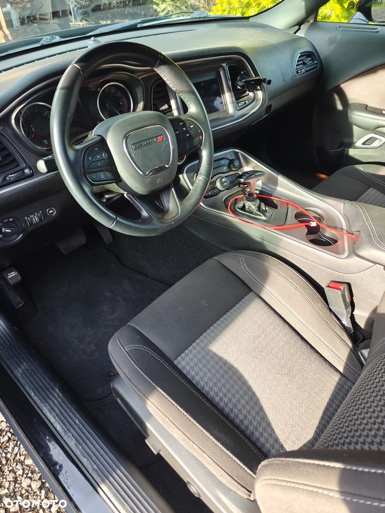 Dodge Challenger Automatik SXT Plus - 9