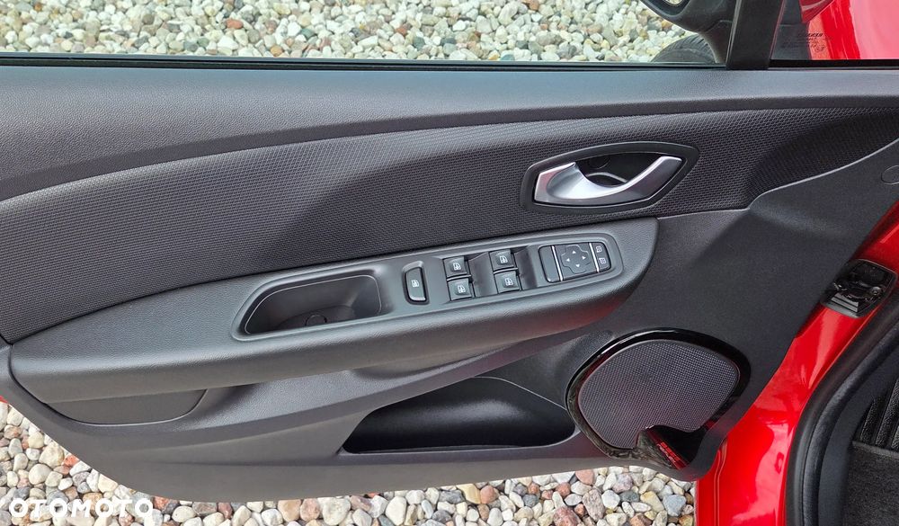 Renault Clio Energy TCe 90 Start & Stop Intens - 19
