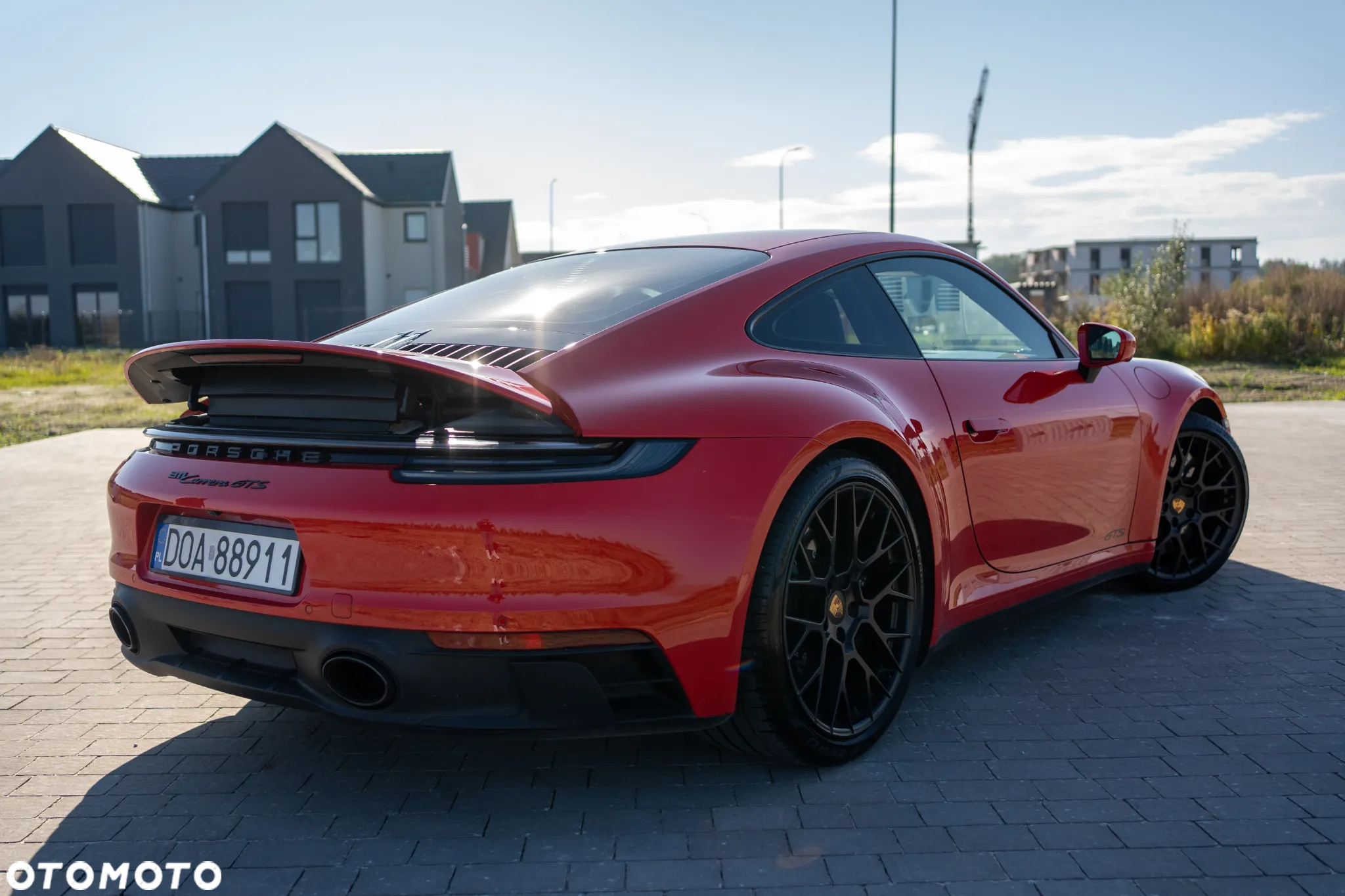 Porsche 911 Carrera GTS - 3