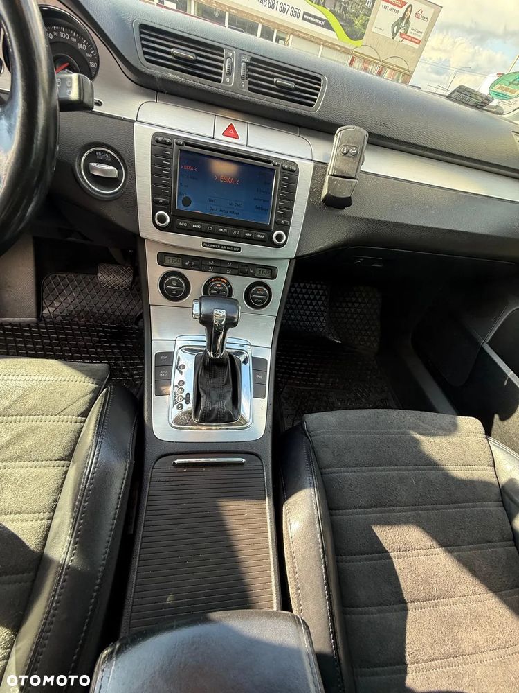 Volkswagen Passat 2.0 TDI Highline DSG - 6