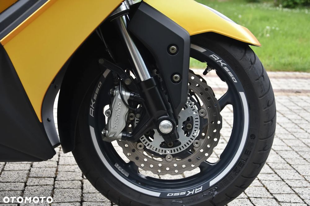 Kymco AK 550 - 18