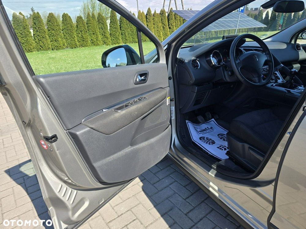 Peugeot 3008 - 14