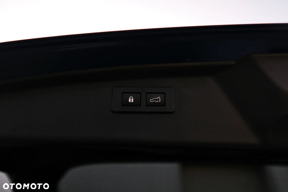 Subaru Outback - 36