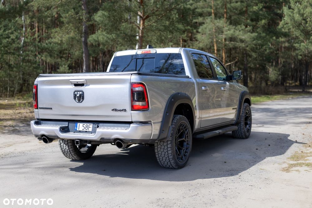 RAM 1500 5.7 Crew Cab Bighorn - 8