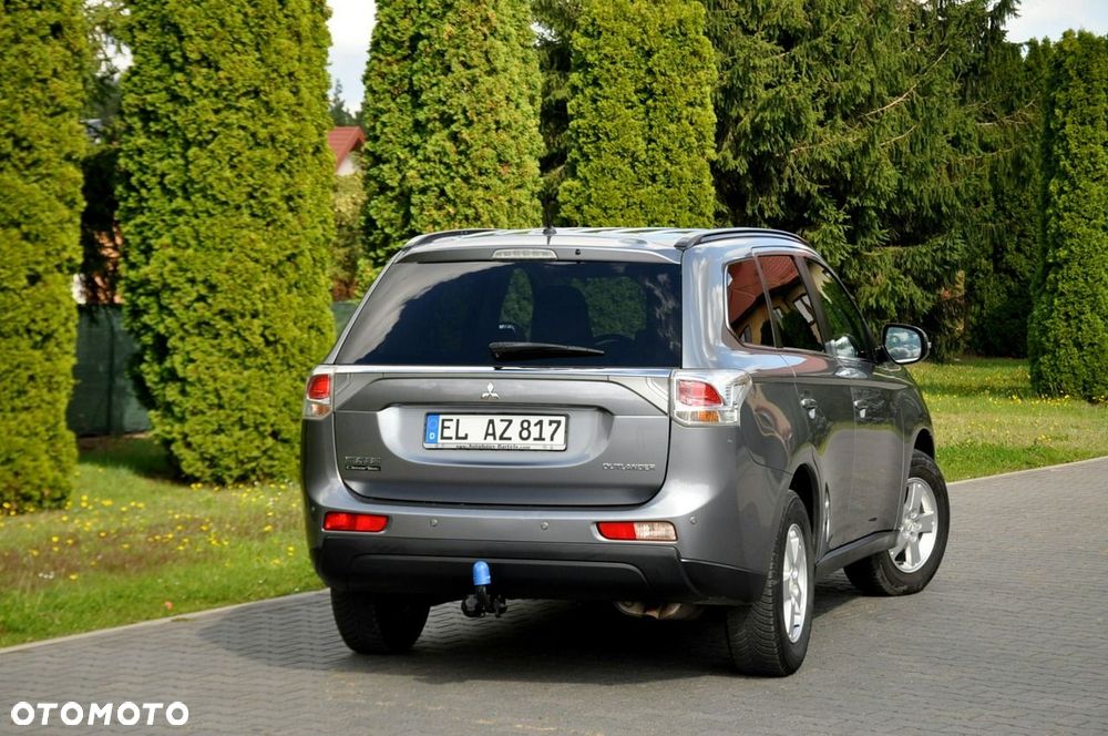 Mitsubishi Outlander - 7