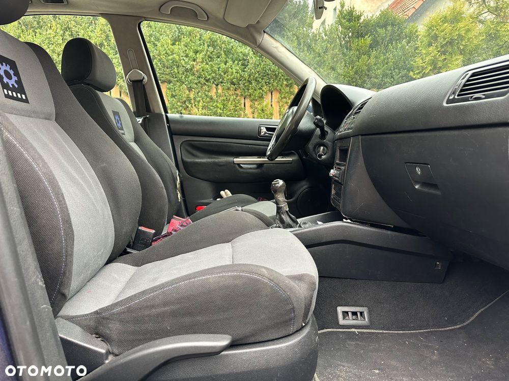 Volkswagen Bora 1.9 TDI Comfortline - 6