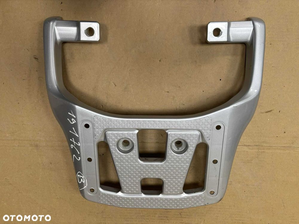 Bagażnik Stelaż Honda Varadero 125. 01-16