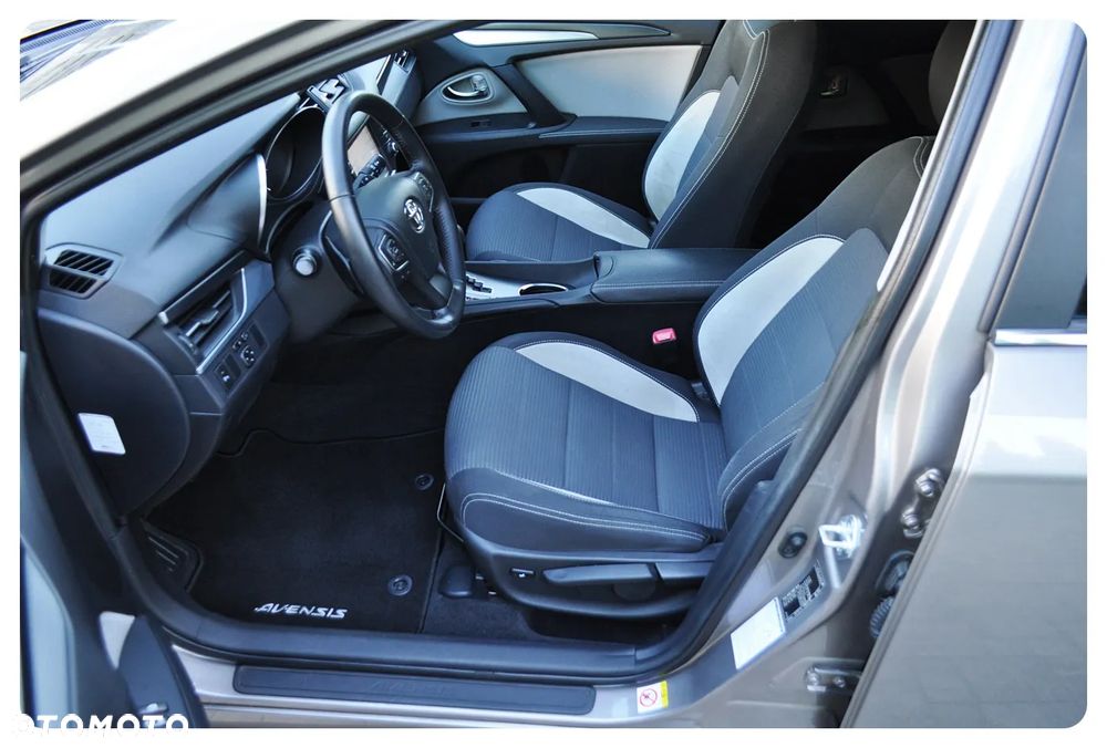 Toyota Avensis Touring Sports 1.8 Multidrive S Business Edition - 20