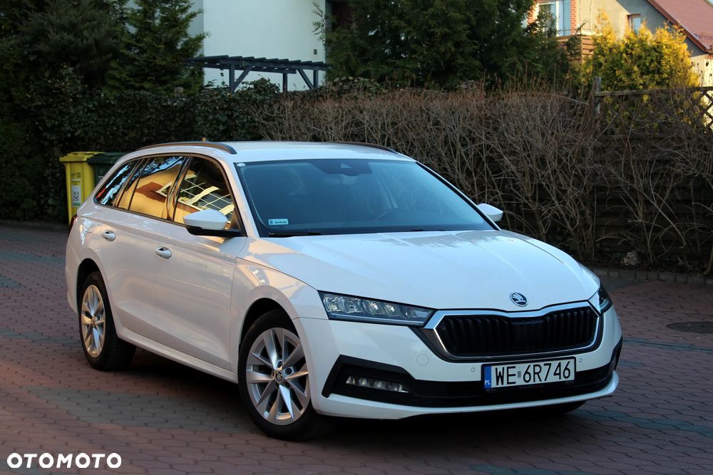 Skoda Octavia 2.0 TDI Selection - 6