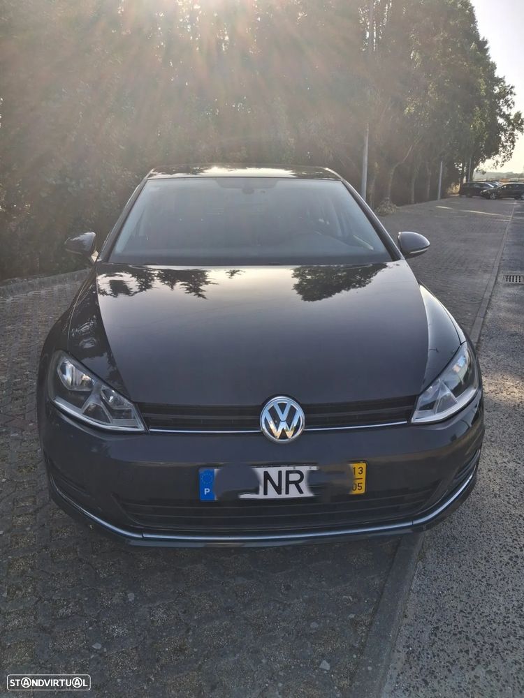 VW Golf 1.6 TDi Highline - 6