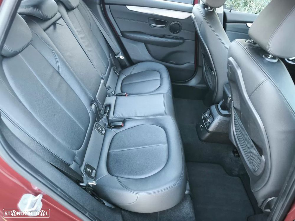 BMW 216 Active Tourer d Line Luxury - 9