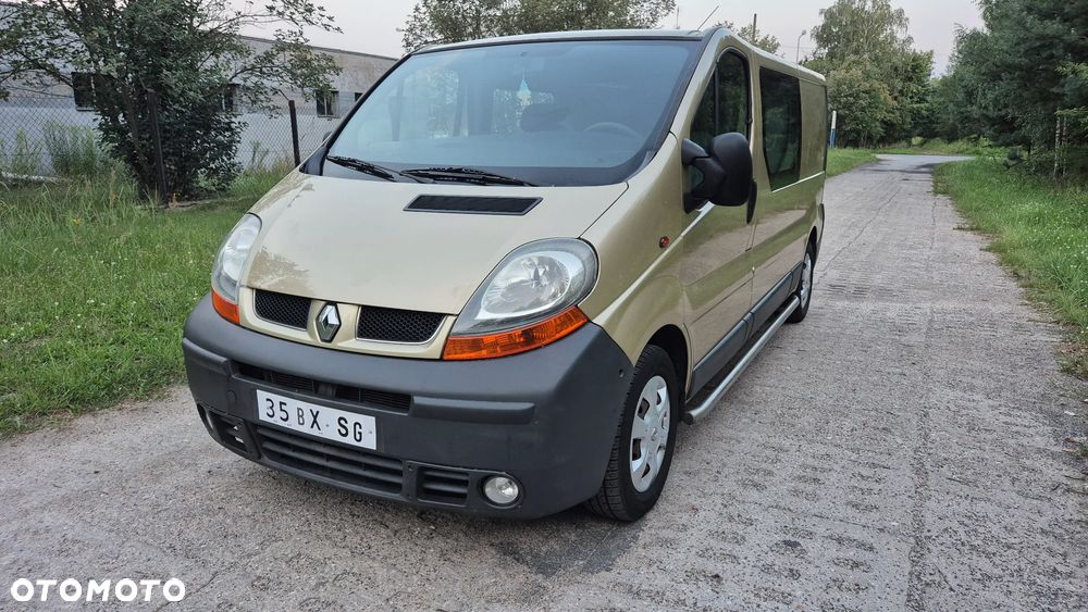 Renault Trafic - 1
