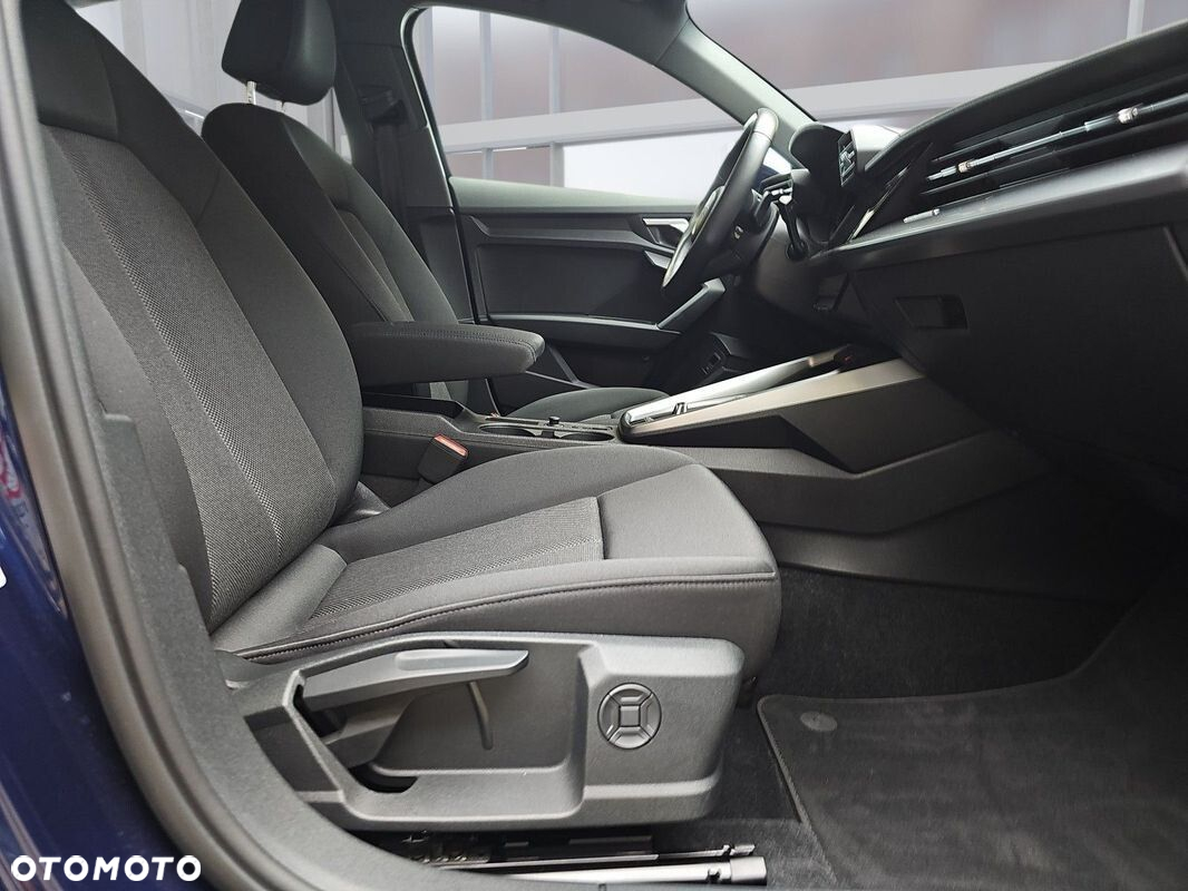 Audi A3 30 TDI S tronic - 14