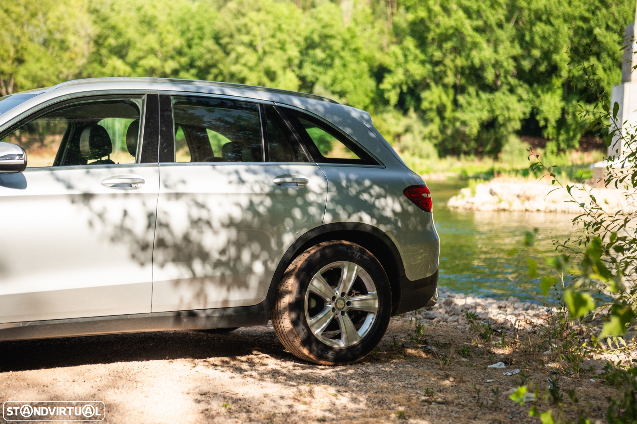 Mercedes-Benz GLC 220 d 4Matic 9G-TRONIC AMG Line - 16