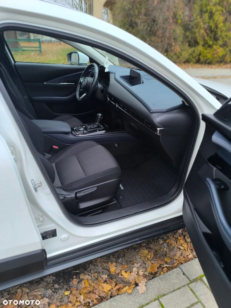 Mazda CX-30 2.0 mHEV Hikari 2WD - 34