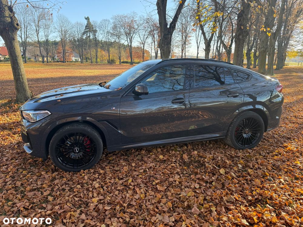 BMW X6 - 16