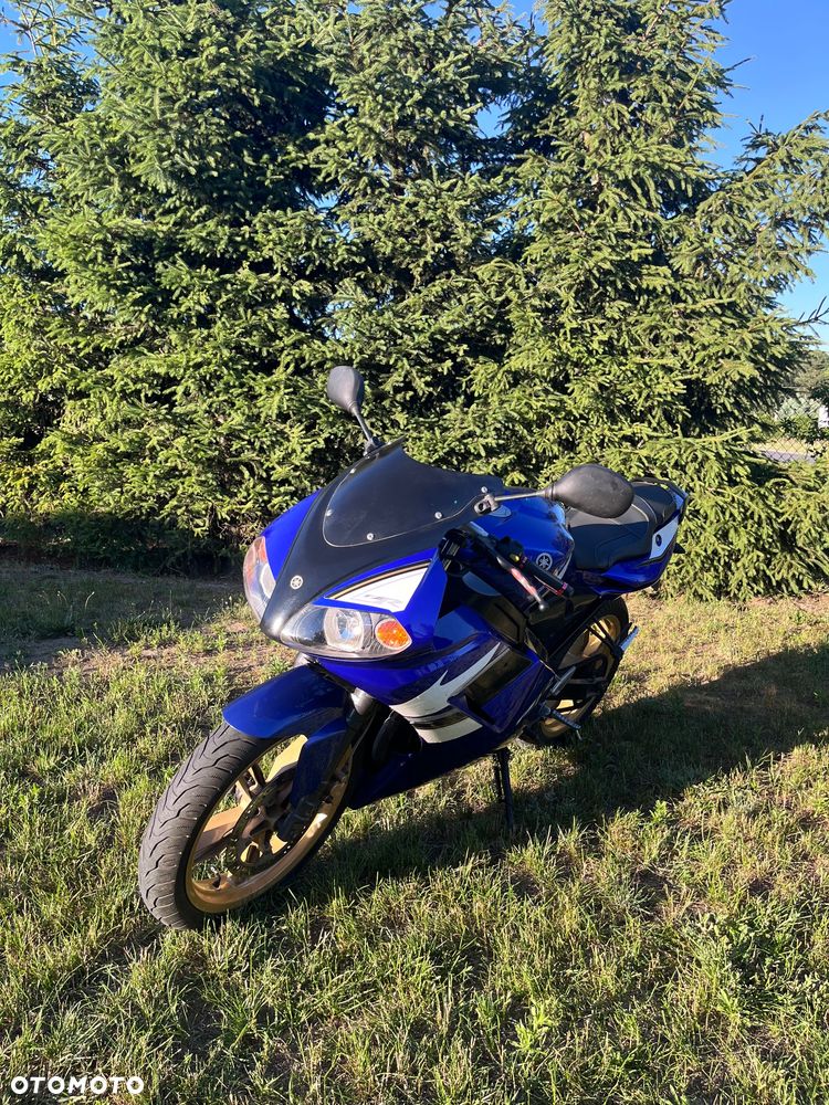 Yamaha TZR - 1