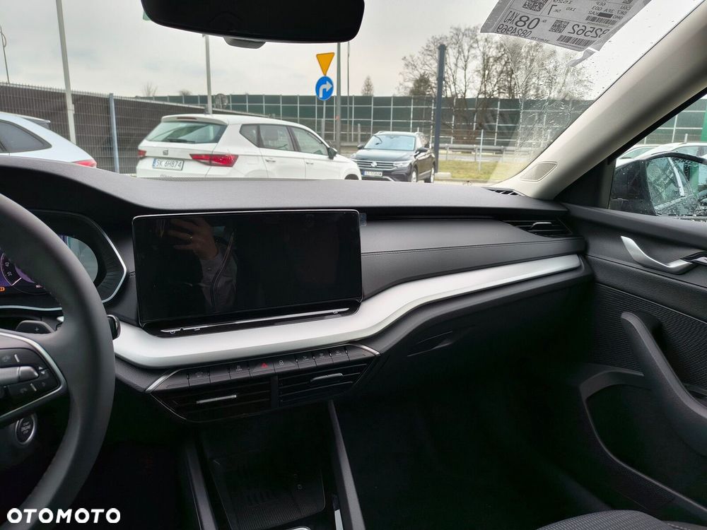 Skoda Octavia 2.0 TDI Selection DSG - 21