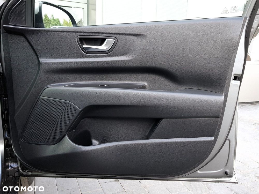 Kia Stonic - 26